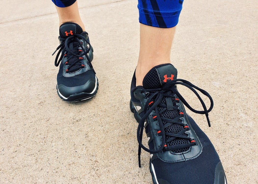 Buy last season running shoes discount — running shoes on sale rack at running store