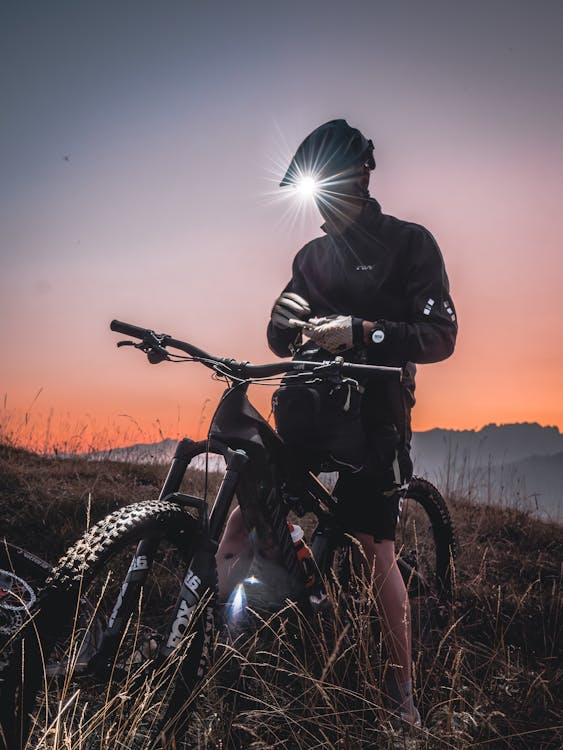 Black Diamond Spot 400 review — headlamp lens and button detail macro