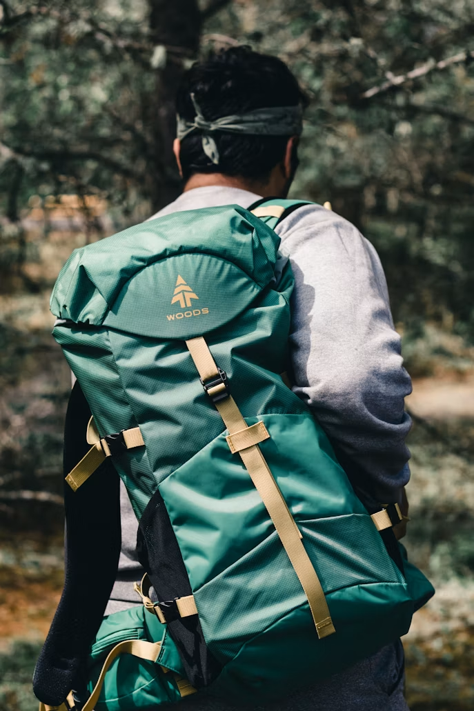 Osprey Duro vs Salomon ADV Skin trail running pack comparison on mountain trail